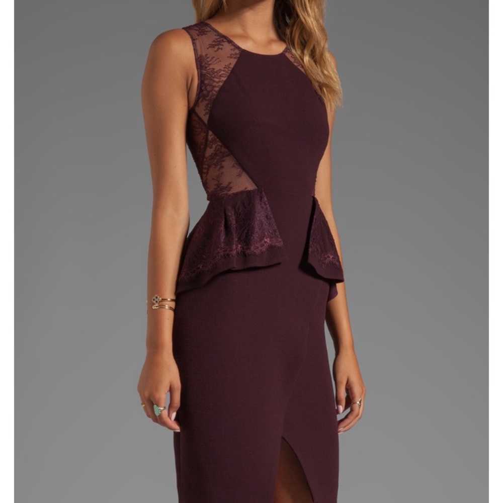 BCBG Sleeveless Pelum dress